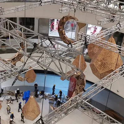 atrium-truss-hanging-decorative-installations-uae