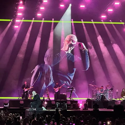 concert-singer-stage-lighting-live-show