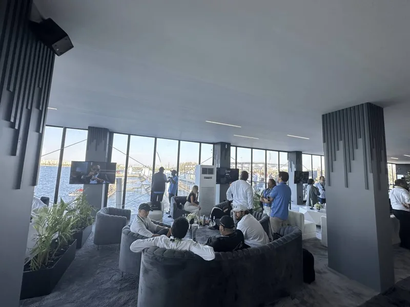 e1-jeddah-gp-2025-vip-lounge-seating