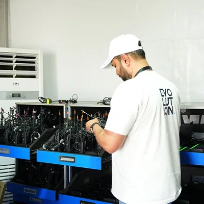 evolution-technician-radio-equipment-prep-uae
