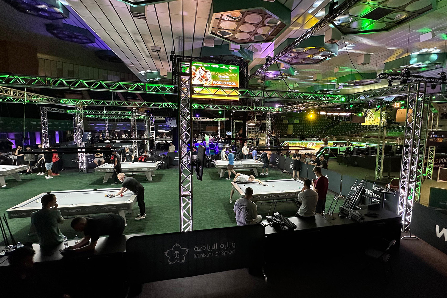 evolution-technical-world-pool-championship-multi-table-setup