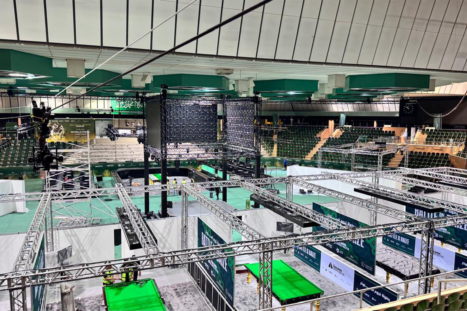 evolution-technical-pool-snooker-championship-avl-rigging-installation