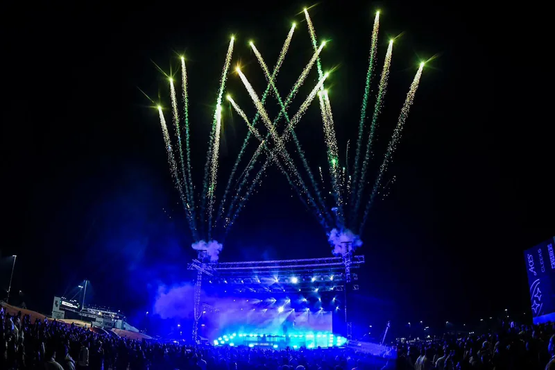 liv-golf-riyadh-2025-stage-pyrotechnics-show