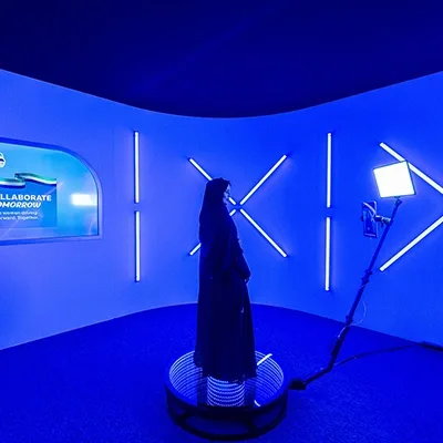 immersive-blue-room-interactive-experience-uae