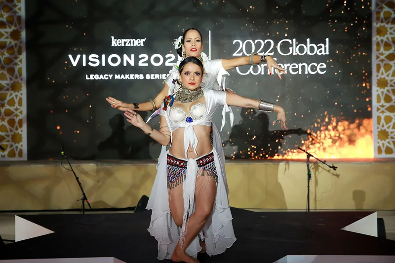 kerzner-global-awards-belly-dancers-stage-2022