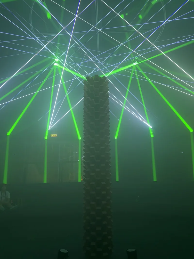 khalid-shafar-structure-green-laser-tower-frame-2024