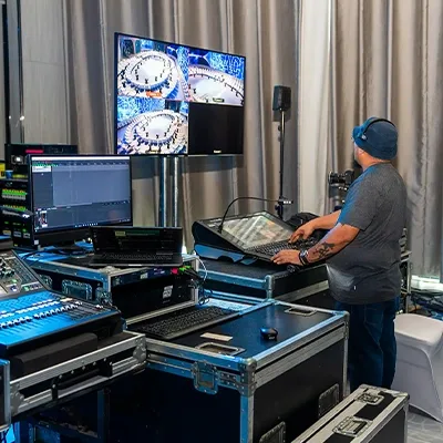 lighting-operator-console-multi-camera-view-uae