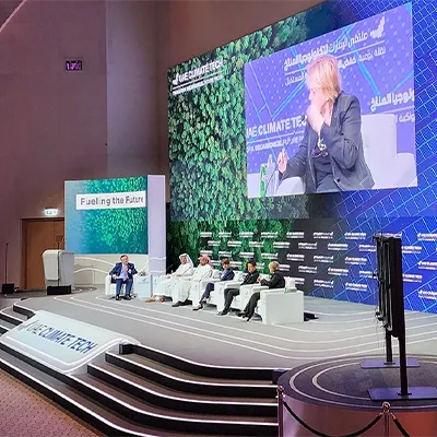 me-climate-tech-panel-discussion-stage-uae