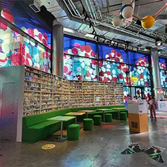 prada-mode-dubai-thumbnail-pharmacy-area-2022