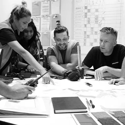 production-team-planning-meeting-design-uae