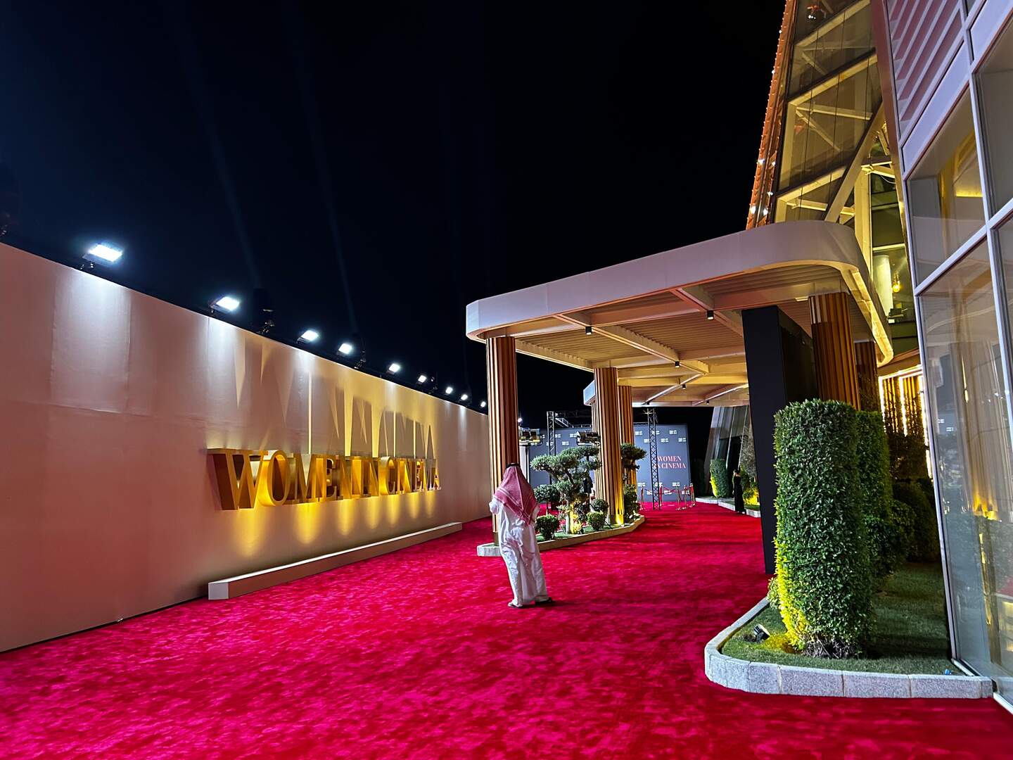 red-sea-women-cinema-red-carpet-entrance-2024