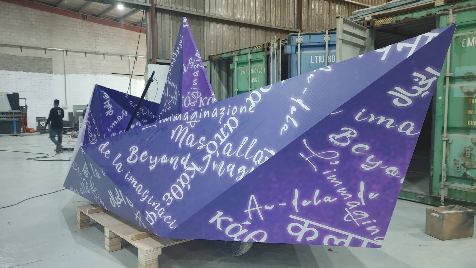 riyadh-season-opening-life-sized-paper-boat-buggy-2022