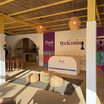 sawaki-welcome-desk-desert-brand-activation-uae