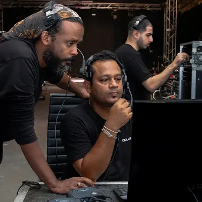 show-comms-crew-coordination-control-position