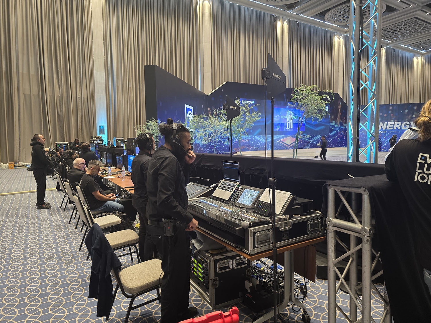 adnoc-energy-ai-audio-control-console-technical-crew-abu-dhabi-2024