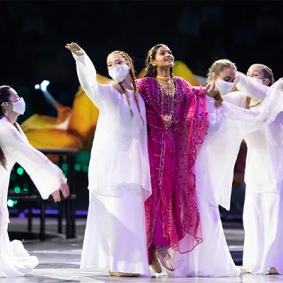 young-performers-opening-ceremony-stage-uae
